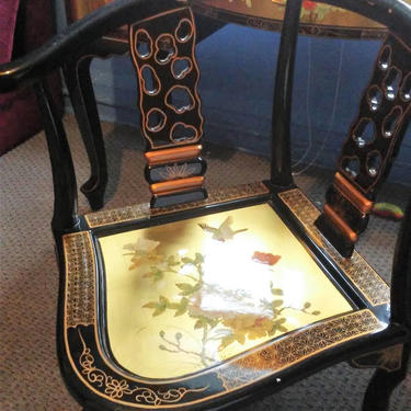 ANTIQUE Hand Painted Asian/Oriental Chinese Style Desk with Matching Chair 