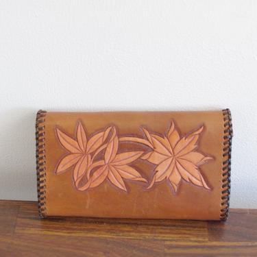 Vintage Leather Clutch Wallet, Tan Beige Brown Wallet, Hand Tooled Leather Tri Fold Billfold 