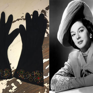My Inner Spy - Vintage WW2 1940s Black Nubuck Suede Leather Gloves w/Lucite Rhinestone Details - 6/6.5 