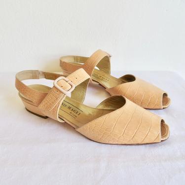 Vintage Size 7.5 Bruno Magli Tan Light Brown Leather Open Toe Sandal Shoe Spring Summer Italian Shoes Made in Italy 1990's 