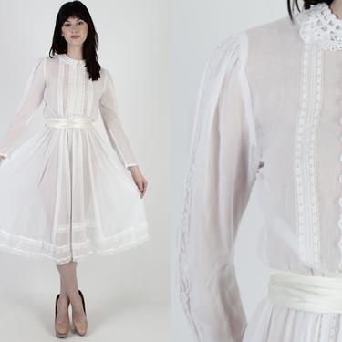 Vintage 70s Gunne Sax Dress White Floral Crochet Embroidered Lace Prairie Midi Mini Dress Size 11 