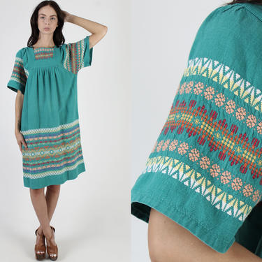 Green Guatemalan Tent Dress / Aztec Print Bell Sleeve Dress / Vintage Cotton Zig Zag Striped / White Embroidered Mexican Woven Midi Dress 