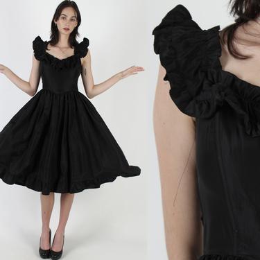 Vintage 70s NWT Gunne Sax Dress / Black Gothic Bridal Wedding Gown / Simple Goth Party Prom Mini Midi Dress Size 13 