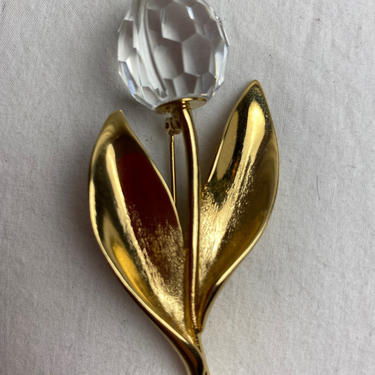 60’s-70’s crystal tulip brooch~ costume jewelry ~ sparkly clear cut glass flower~ shiny gold botanical novelty pin 