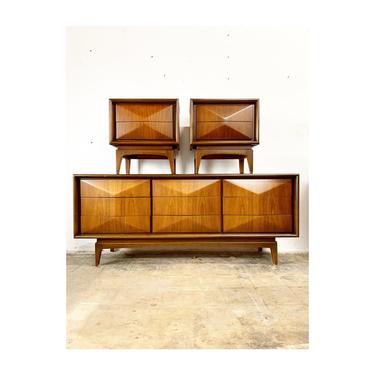 Mid Century Modern Bedroom Dresser and Nightstands by Broyhill Diamond Front by FlipAtik