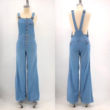 70s denim bell bottom overalls / vintage 1970s jean jumpsuit flared bottoms button up front size 8 