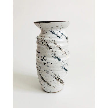 Large Vintage Speckled Swirl Studio Pottery Vase 