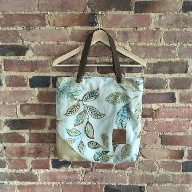 Bright Floral Life Tote 2.0 