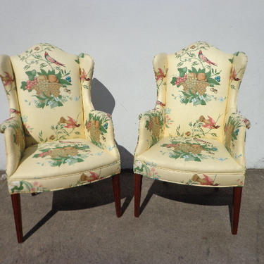 Pair of Chairs Traditional Wingback Armchairs Chair Seating Vintage Wing Back Fan Tufted Lounge Mid Century Modern English Set High Back 