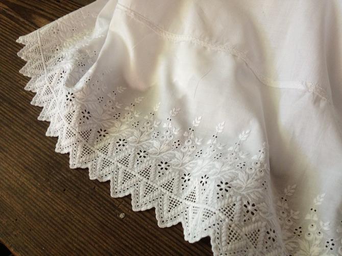 Edwardian Drawstring Waist Skirt with Lace & Pin Tucks Antique White Cotton Eyelet Lace Petticoat Broderie Anglaise Midi Length Underskirt