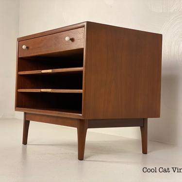 Drexel Declaration Walnut Magazine Side Table, Circa 1960s - *Please see notes on shipping before you purchase. 