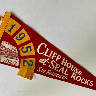 Vintage 50's San Francisco Souvenir Pennant, Cliff House At Seal Rocks Tourist Sight, 1952 California Travel Sights, Red And Yellow 