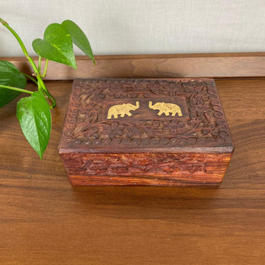 Beautiful Handcarved Wooden Elephant Brass Inlay Box // Good Luck Trinket Jewelry Box 