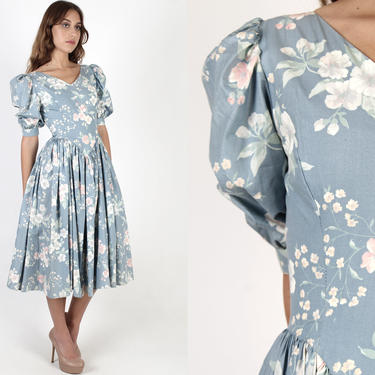 Country Garden Floral Sunday Dress / Vintage 80s Prairie Flower Dress / Western Barn Homespun Dress / Blue Cotton Full Skirt Maxi Dress 
