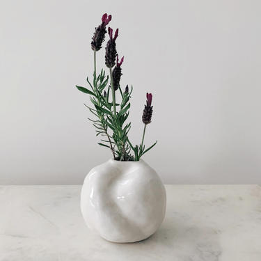 Bulb Vase // handmade porcelain ceramic vase 