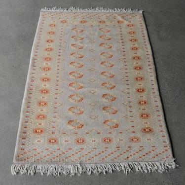 5x3 Vintage Bokhara Wool Rug Silvery Beige 