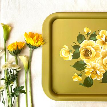 yellow roses large vintage gold serving tray - tv tray tole painting 