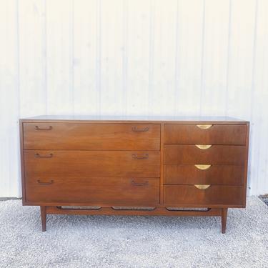 MCM Six Drawer Dresser by American of Martinsville
