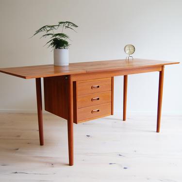 Danish Modern Arne Vodder Expandable Drop-Leaf Teak Desk 