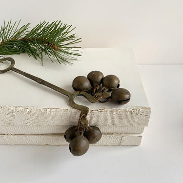 Handheld Brass Sleigh Bells With Gift Box, Vintage Jingle Bells on Brass Handle 