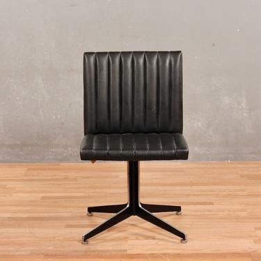 Mid Century Ribbed Vinyl Accent Chair – ONLINE ONLY