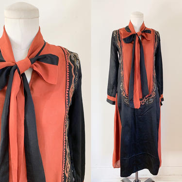 Antique 1920s Orange and Black Silk Flapper Dress / XS 