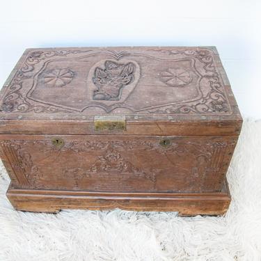 Late 1800&#39;s Hand Crafted Antique Hand Carved Wood Trunk 