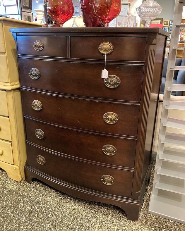 Mahogany chest of drawers. 21”x 36” x45” 