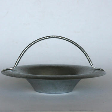 vintage revere hammered aluminum bowl made in Rome NY 