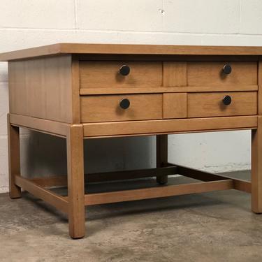 American of Martinsville Mid-Century 2-Drawer End Table / Nightstand 