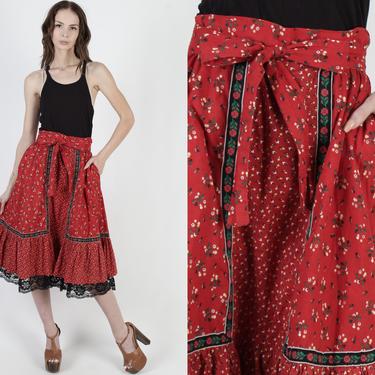 Red High Waisted Gunne Sax Skirt / Vintage 70s Jessica McClintock Calico Skirt / Womens Floral Prairie Lace Trim Pockets Tie Skirt 