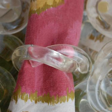 Dorothy Thorpe Knotted Lucite Napkin Rings - Set 12 Vintage Mid Century Acrylic Napkin Rings by PursuingVintage1