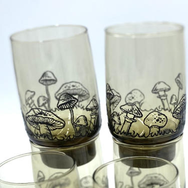 Libbey Retro Mushroom Tumblers, Set of 8, Raised Embossed Mushrooms, Smokey Ombre Brown Gradient, Water Glass, Glasses, Vintage Drinkware 