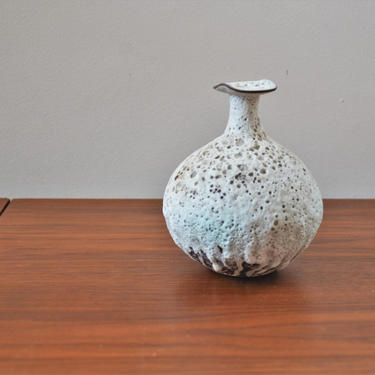 Vintage Studio Stoneware Vase in White Fat Lava Glaze, Weed Pot 