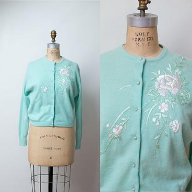 1950s Mint Embroidered Cardigan / 50s Cashmere Sweater 