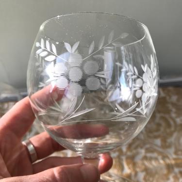 Vintage Etched Glass Snifters Wheat Berry Pattern Globe Shaped Glasses Set of Five 
