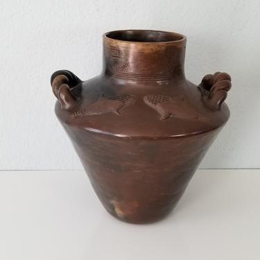 1980s Vintage Southwestern Native American Clay Pottery Vase. 