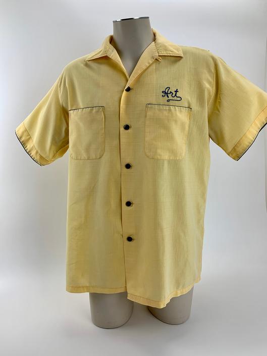 size m vintage 1960s Two Tone BOWLING SHIRT with full back EMBROIDERY