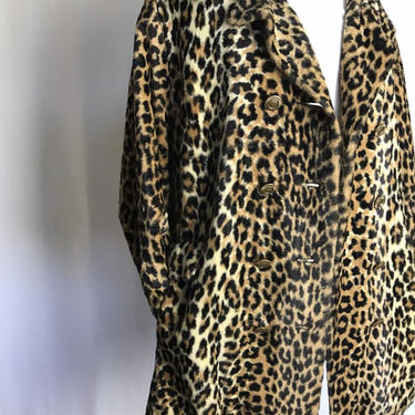 1960’s Leopard coat~ short jacket~ faux fur velvety sleek Mod retro 60’s hipster vintage~ MCM pinup size Med-Large 