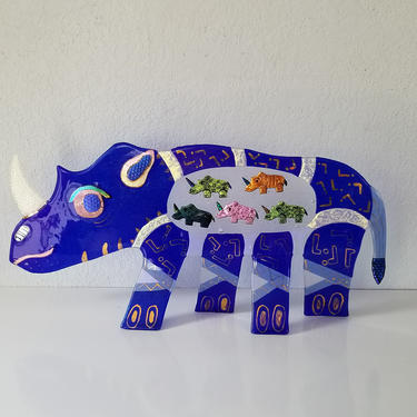 80's Vintage Art Glass Rhino Sculpture , Signed . 
