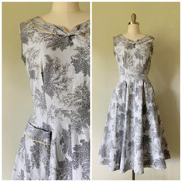 Vintage 1940s Dress • Brienne • Grey Floral Print Cotton 40s Vintage Day Dress Size Medium 
