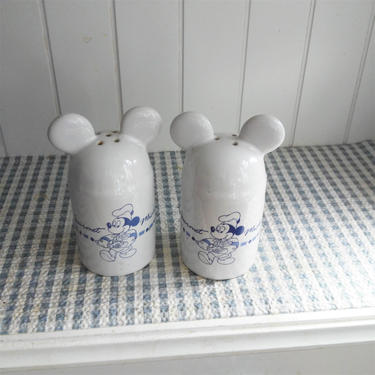 VINTAGE DISNEY Mickey Mouse Gourmet Salt and Pepper//  Mickey Mouse Collectible// Mickey Mouse Disneyana// Mickey Mouse Love 