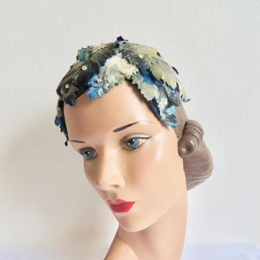 Vintage 1950's Blue Gray Velvet Leaves Fascinator Mini Hat Rhinestone Trim Rockabilly Wedding Bridal Spring 50's Millinery Peck &amp; Peck 