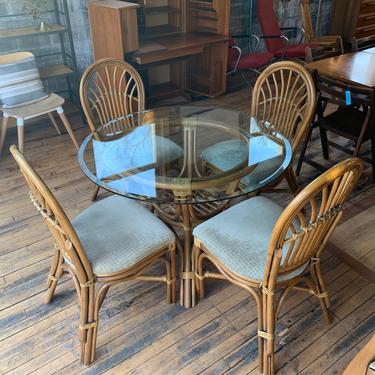 Vintage Bamboo Patio Set &#8211; Table &#038; 4 Chairs
