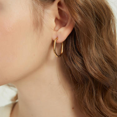 Josephine gold oval hoop earrings, gold oval huggie earring, thin hoop earring, gold hoop earring, gift for her, thin oval hoops, gold hoops 
