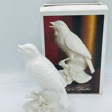 Vintage I. Godinger & Co “BIRDS OF A FEATHER” White Fine Porcelain 5.5” Tall with box 