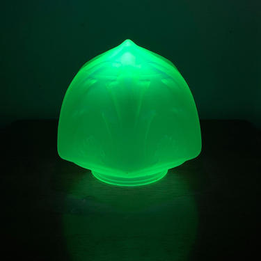 Vintage Art Deco Uranium Glass Frosted Lamp Shade Wall Sconce 