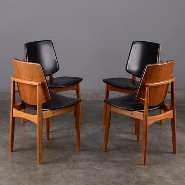 Set of 4 Teak Dining Chairs with Black Faux Leather Mid Century Modern 
