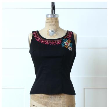 vintage 1950s sleeveless top • tailored black cotton blouse with cross-stitch embroidery 