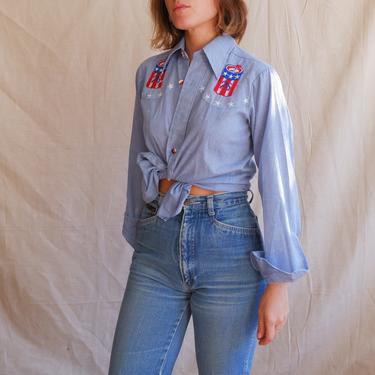 Vintage 70s Embroidered Chambray Shirt/ 1976 Bicentennial Button Up Shirt/ Americana / Size Small 